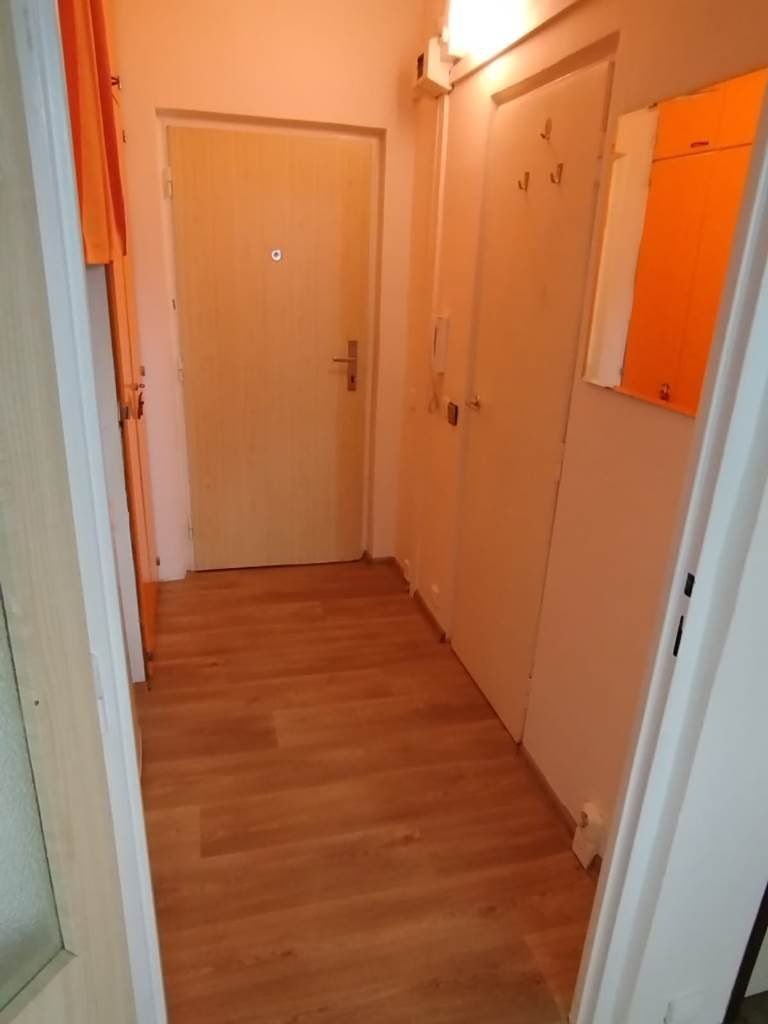 Pronájem bytu 1+kk 22 m² – fotografie 5