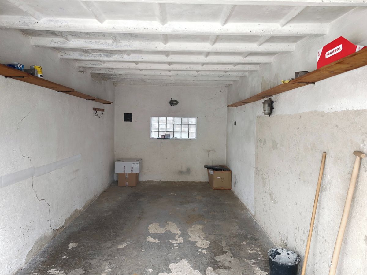 Pronájem garáže 21 m² – fotografie 2