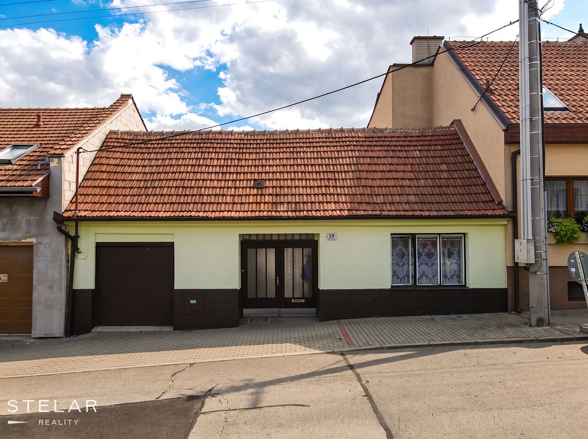 Prodej rodinného domu 130 m², pozemek 722 m²