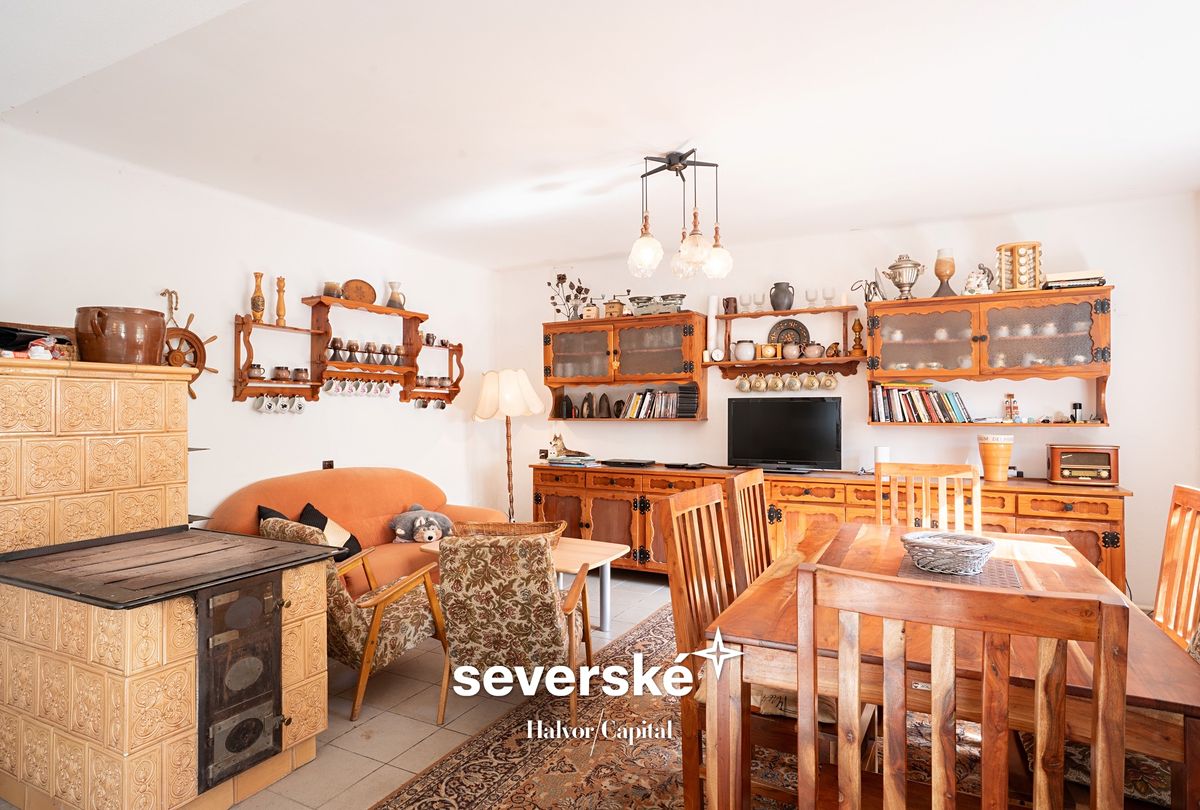 Prodej rodinného domu 190 m², pozemek 2122 m² – fotografie 3