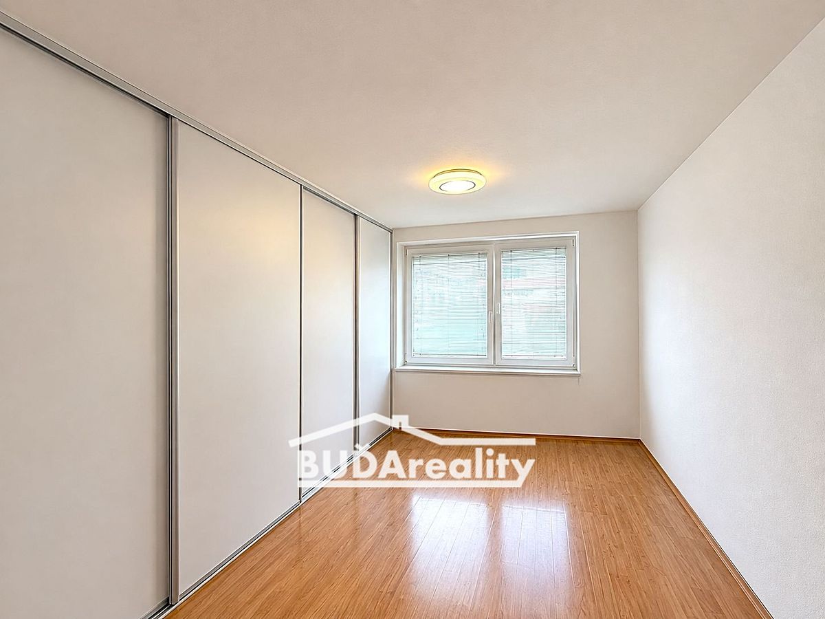 Prodej bytu 2+1 56 m² – fotografie 3