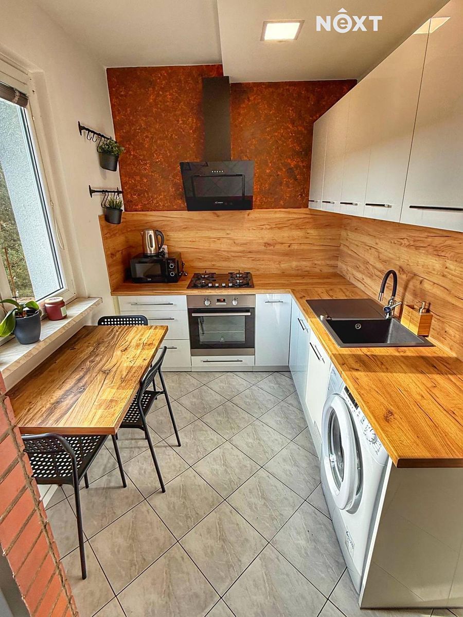Pronájem bytu 2+1 53 m² – fotografie 2