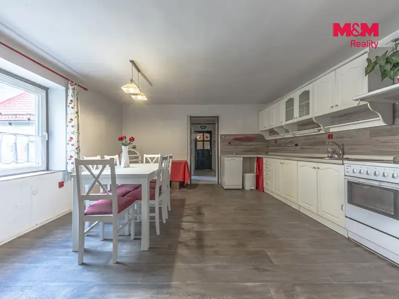 Prodej rodinného domu 140 m², pozemek 397 m², Šluknov – náhled fotky 2