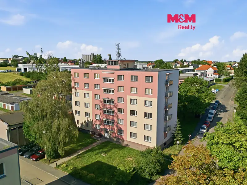 Prodej bytu 3+1 62 m², Kralovice – náhled fotky 1