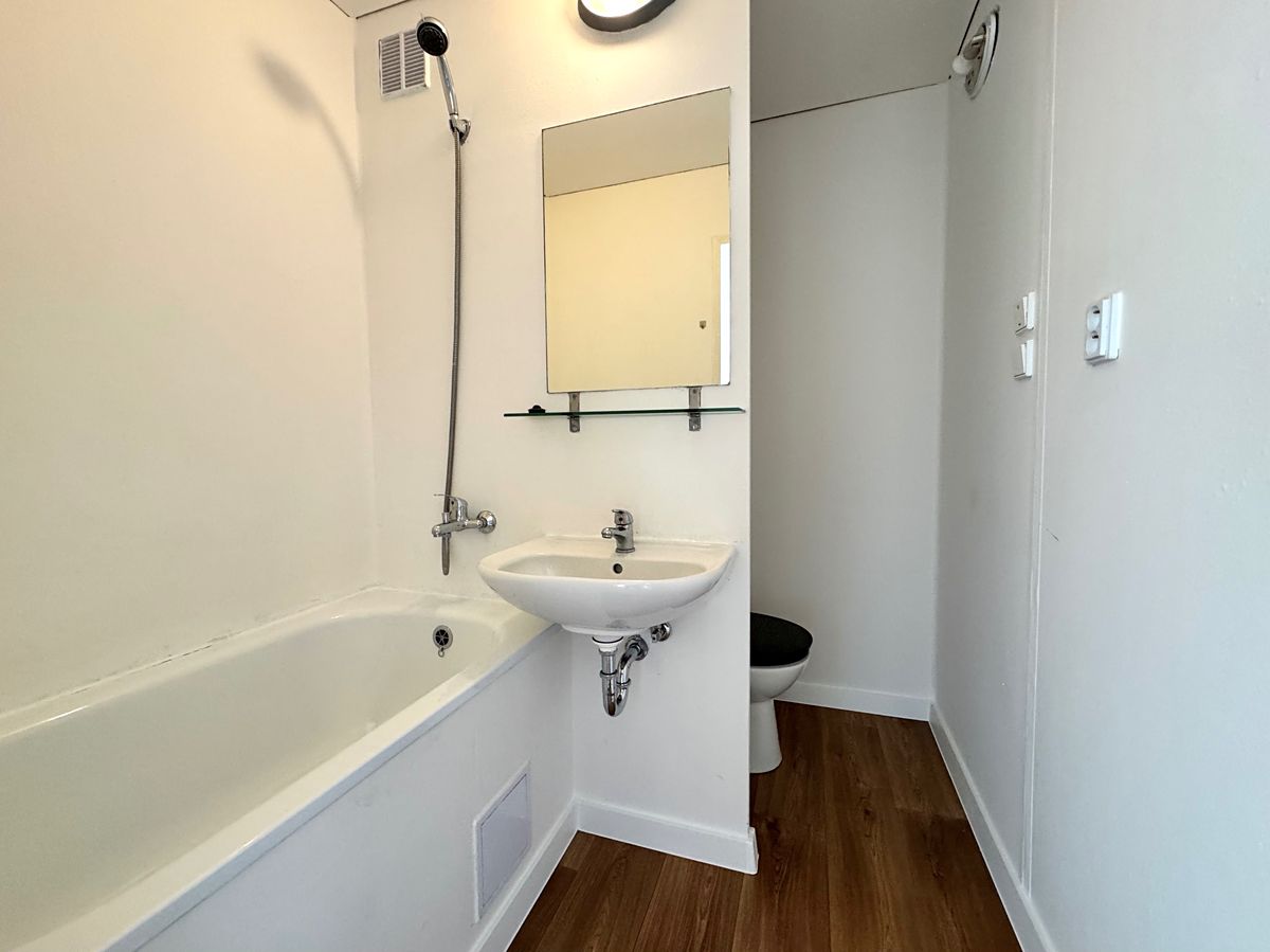 Pronájem bytu 2+1 44 m² – fotografie 5
