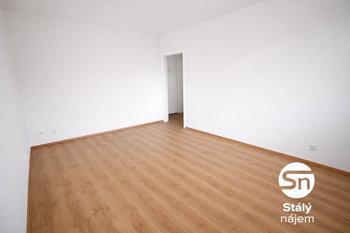 Pronájem bytu 1+1 35 m² – fotografie 4