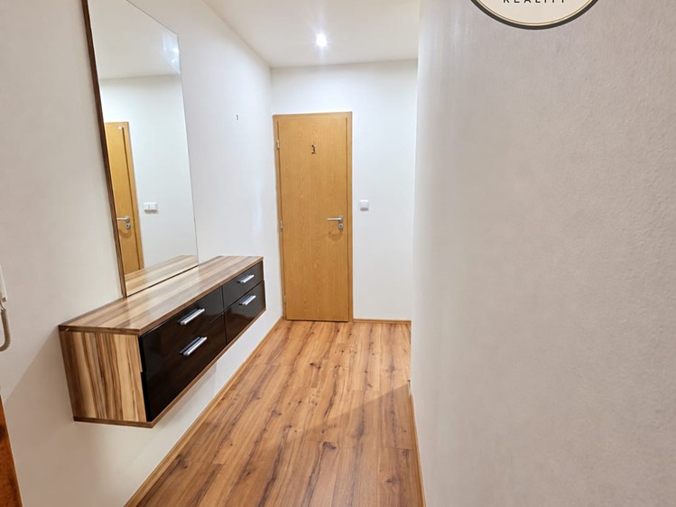 Wohnung 2+1 zum Kauf, 56 m² (10 von 13)