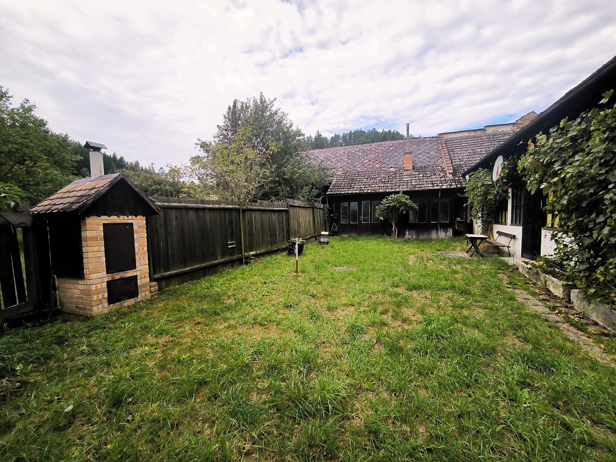 Prodej rodinného domu 150 m², pozemek 4024 m² – fotografie 3