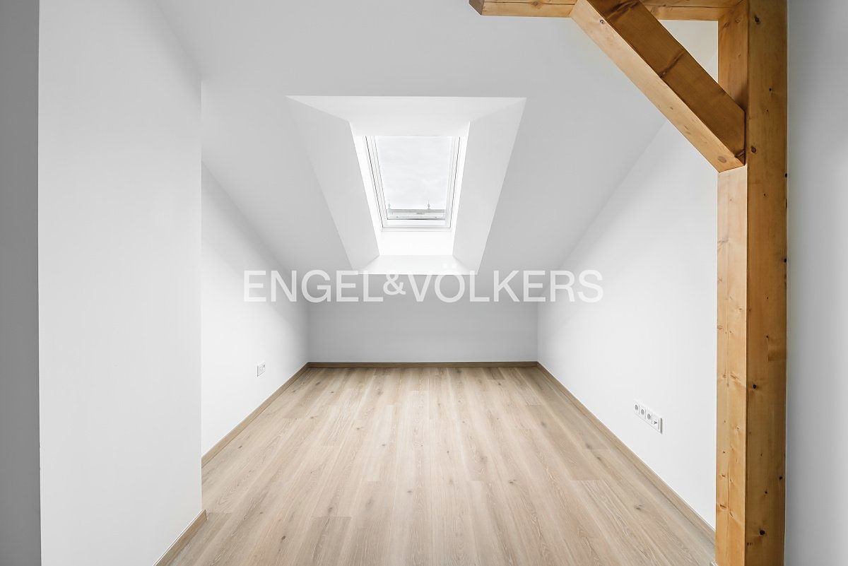 Pronájem bytu 2+kk 42 m² – fotografie 3