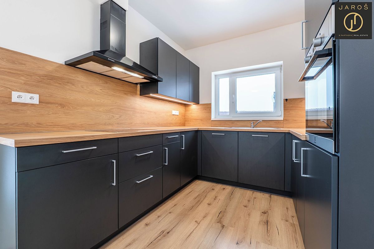 Prodej rodinného domu 93 m², pozemek 500 m² – fotografie 3