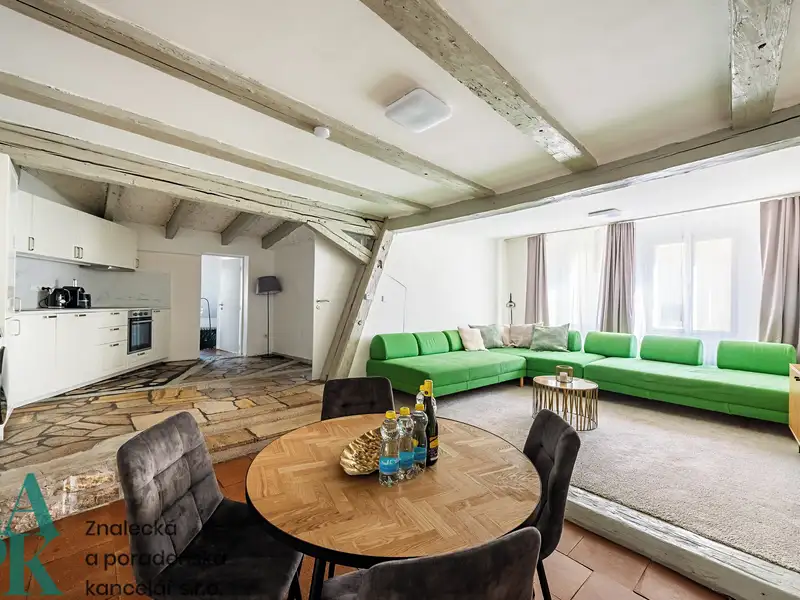 Prodej bytu atypický 169 m², Praha – náhled fotky 2