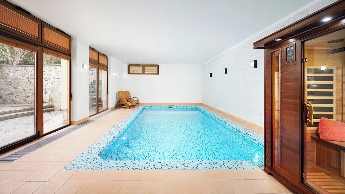 Prodej vily 713 m², pozemek 1323 m² – fotografie 5