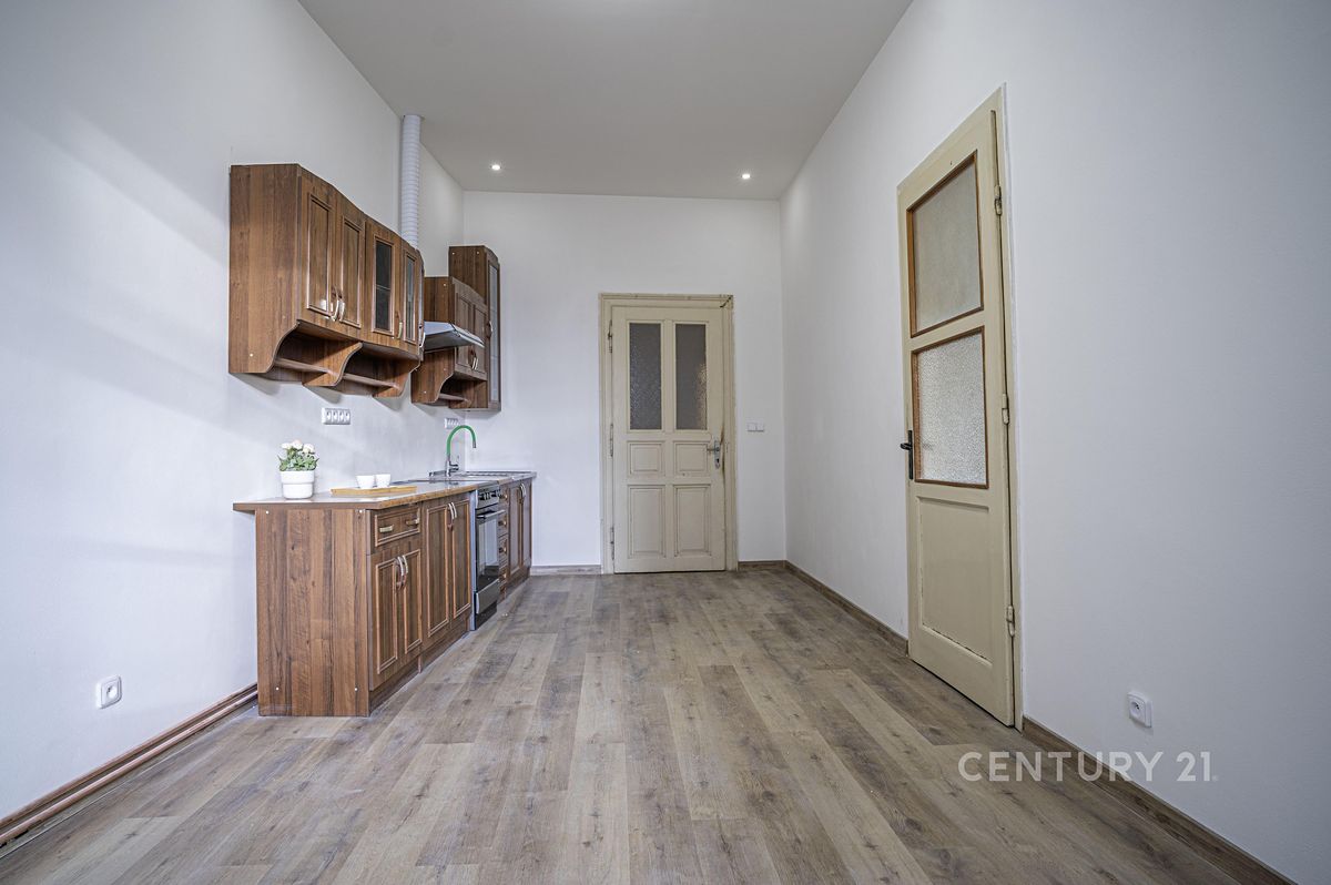 Pronájem bytu 2+1 77 m², Znojmo – fotka 1 z 3