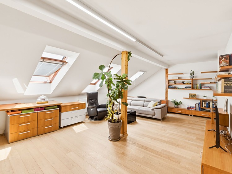 Квартира 4+kk на продаж, 150 м² (18 з 30)