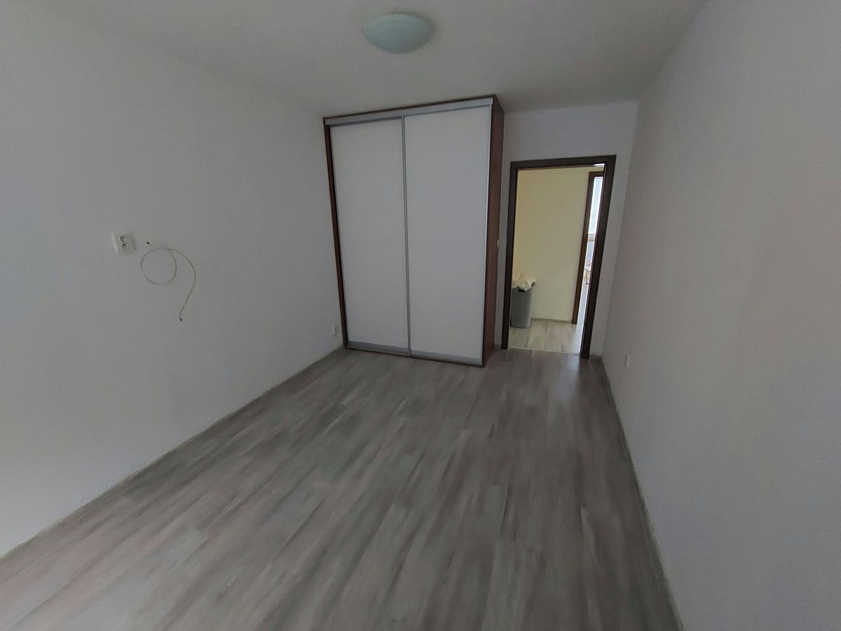 Pronájem bytu 3+1 74 m² – fotografie 4