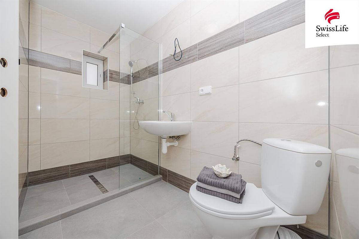 Prodej rodinného domu 166 m², pozemek 117 m² – fotografie 4