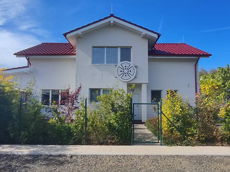 Prodej bytu 3+kk 84 m², Sulice – náhled fotky 3