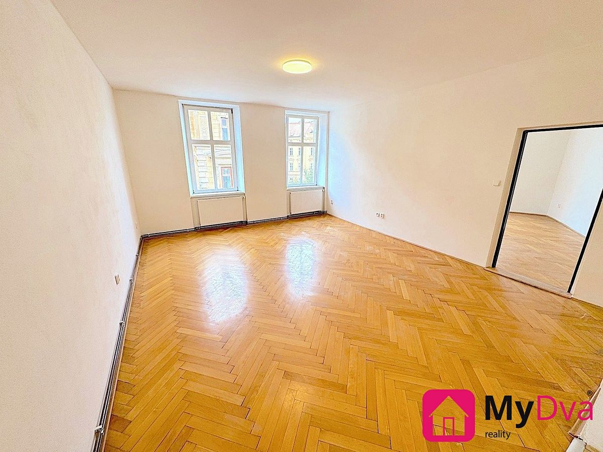 Pronájem bytu 2+1 75 m² – fotografie 5