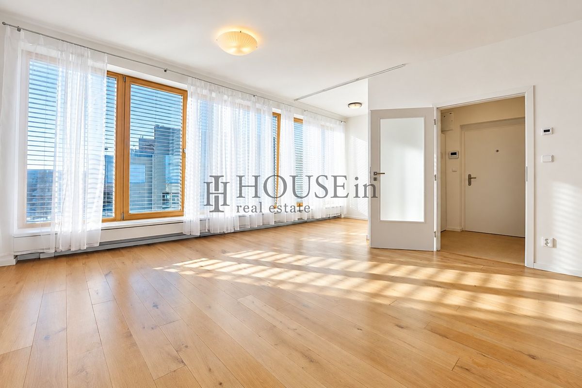 Pronájem bytu 3+kk 98 m²