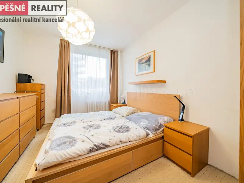 Prodej bytu 3+1 74 m², Praha – náhled fotky 2