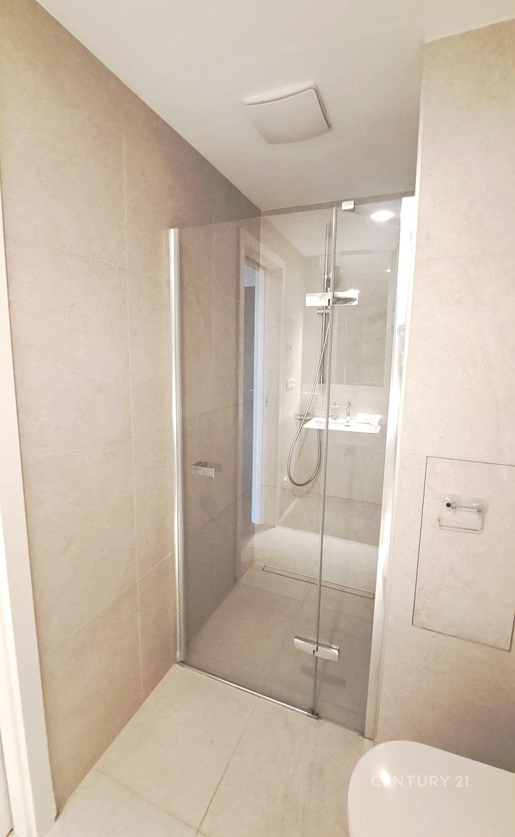 Pronájem bytu 1+kk 32 m² – fotografie 3