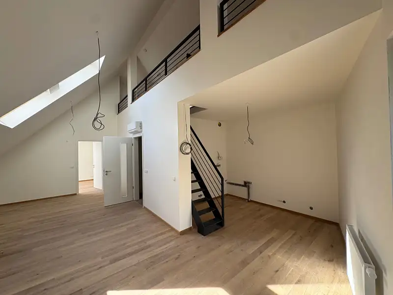 Prodej bytu 3+kk 74 m², Praha – náhled fotky 1