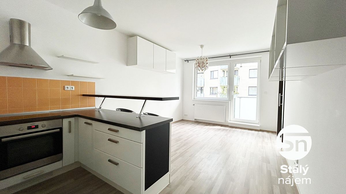 Pronájem bytu 2+kk 46 m² – fotografie 3