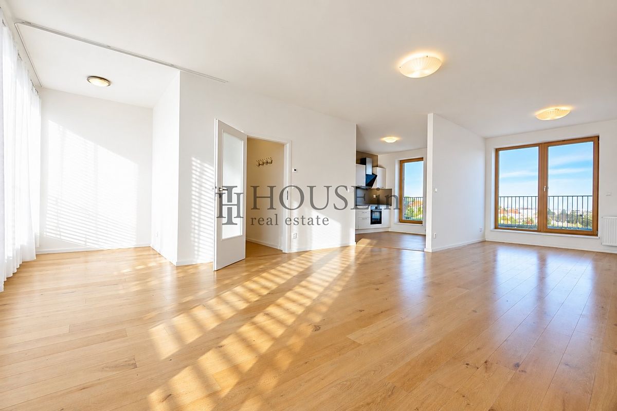 Pronájem bytu 3+kk 98 m² – fotografie 5