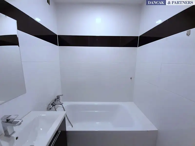 Pronájem bytu 2+1 52 m², Frýdek-Místek – náhled fotky 3