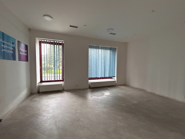 Комерційне приміщення в оренду, 150 м² (8 з 14)