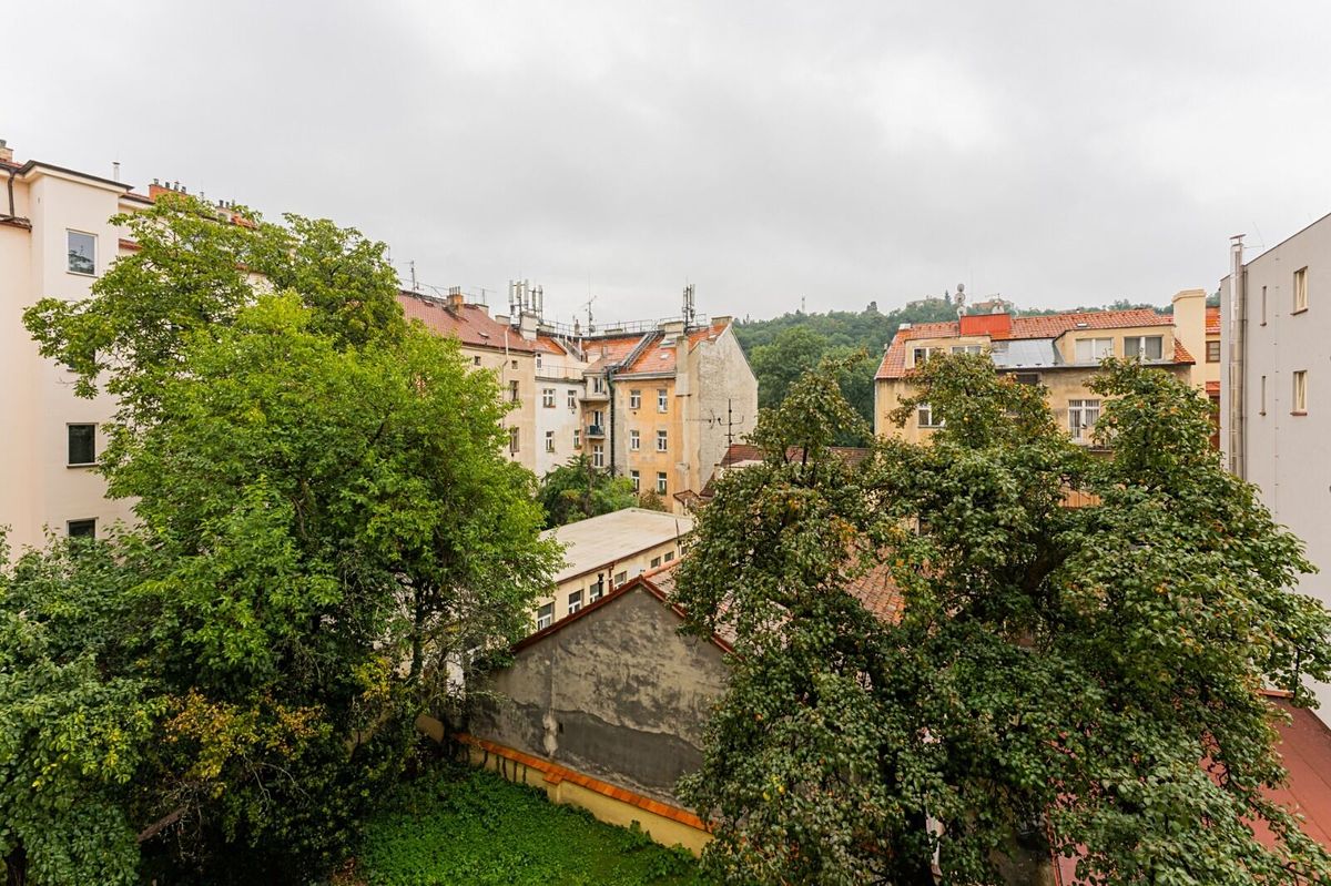 Pronájem bytu 2+kk 38 m² – fotografie 5