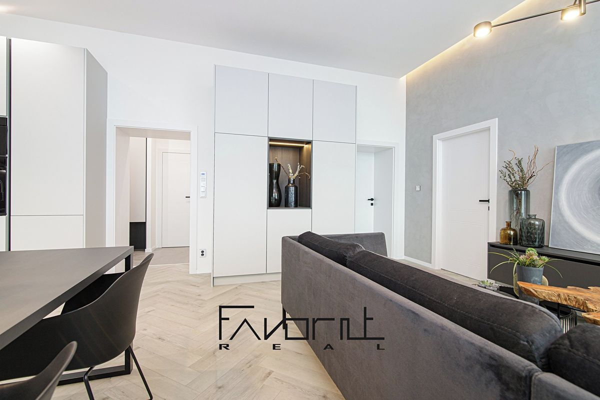 Prodej bytu 4+kk 97 m² – fotografie 2