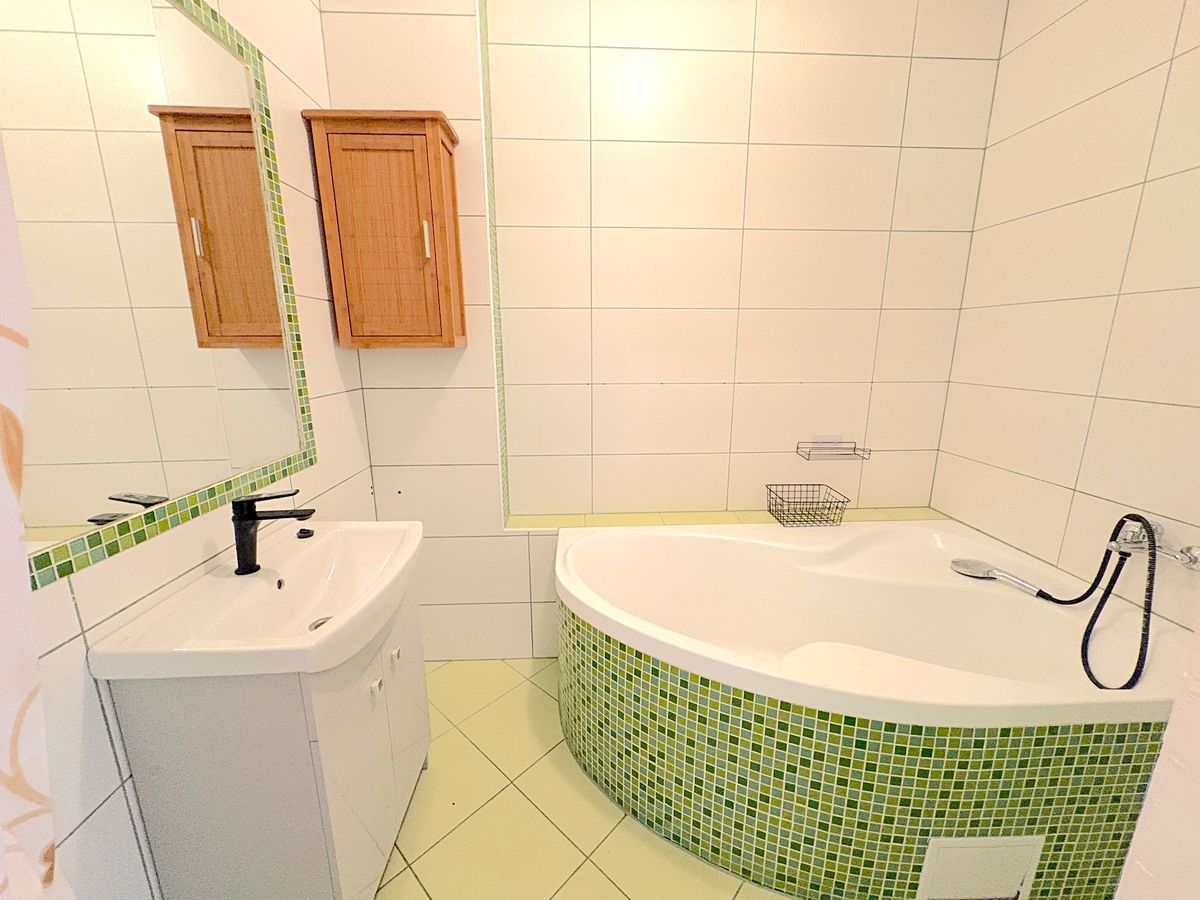 Pronájem bytu 3+kk 67 m² – fotografie 5
