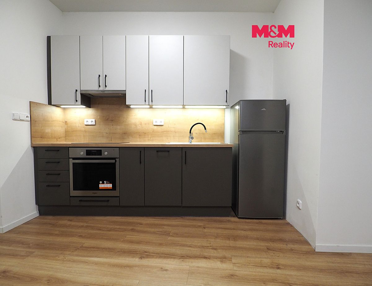 Pronájem bytu 3+kk 61 m²