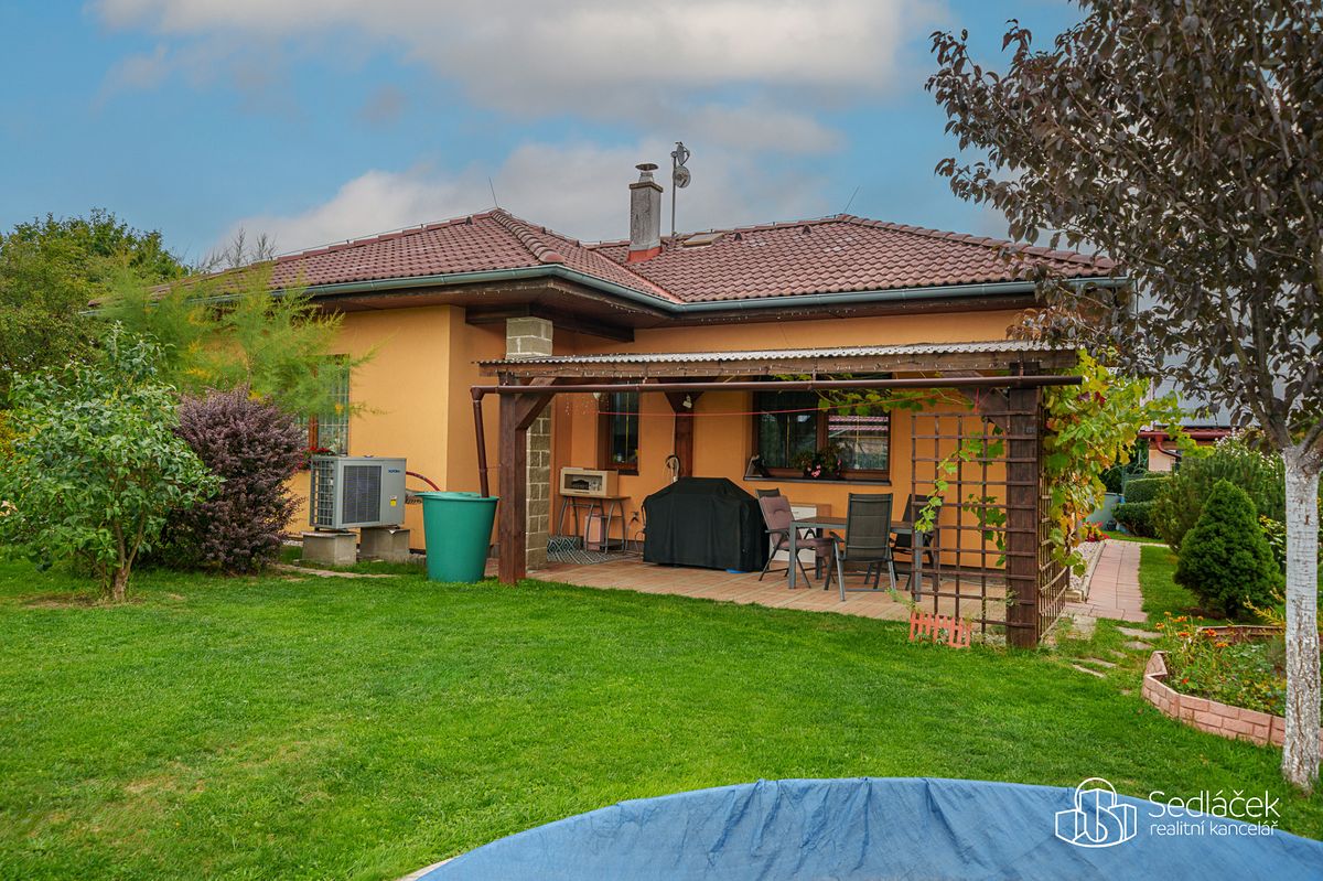 Prodej rodinného domu 100 m², pozemek 1272 m² – fotografie 5
