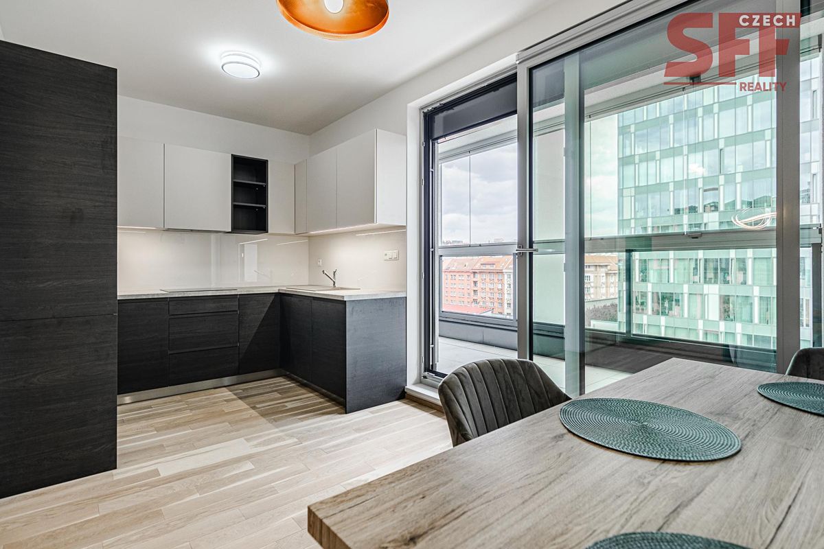 Pronájem bytu 2+kk 73 m² – fotografie 3