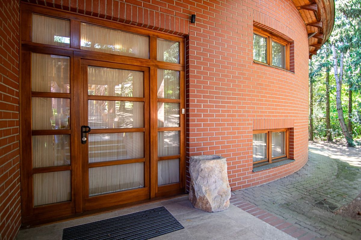 Prodej vily 560 m², pozemek 2497 m² – fotografie 5