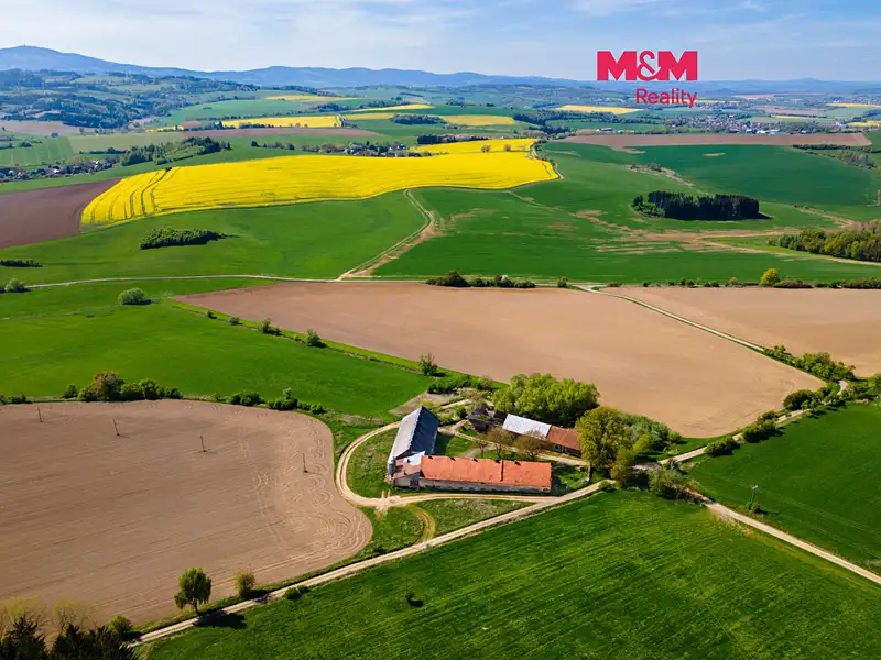 Prodej rodinného domu 149 m², pozemek 14537 m², Mrákov – náhled fotky 1