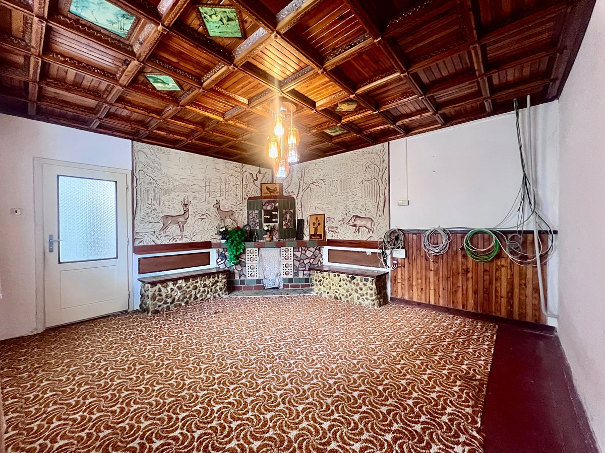 Prodej rodinného domu 147 m², pozemek 295 m² – fotografie 2