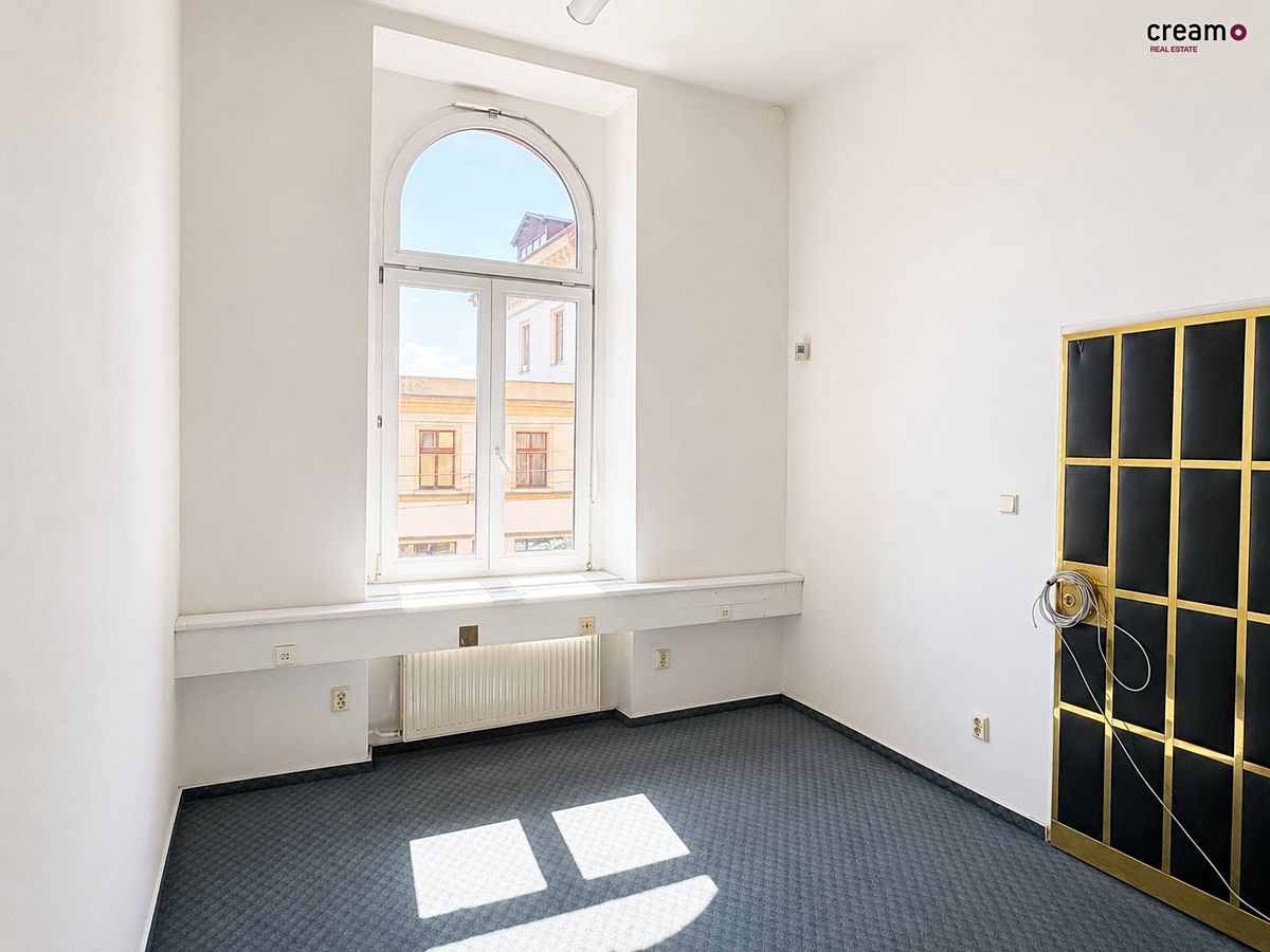 Pronájem kanceláře 15 m² – fotografie 2