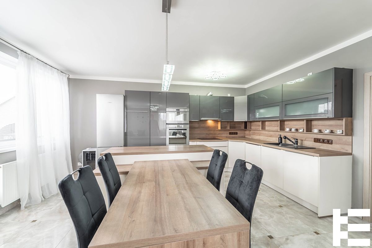 Prodej bytu 4+kk 81 m² – fotografie 5