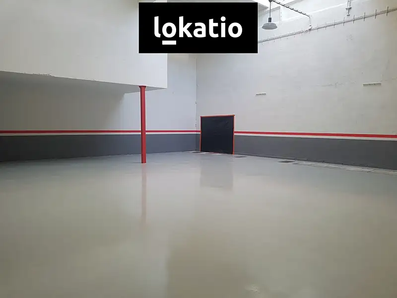 Pronájem skladového prostoru 1000 m², Hradec Králové – náhled fotky 3