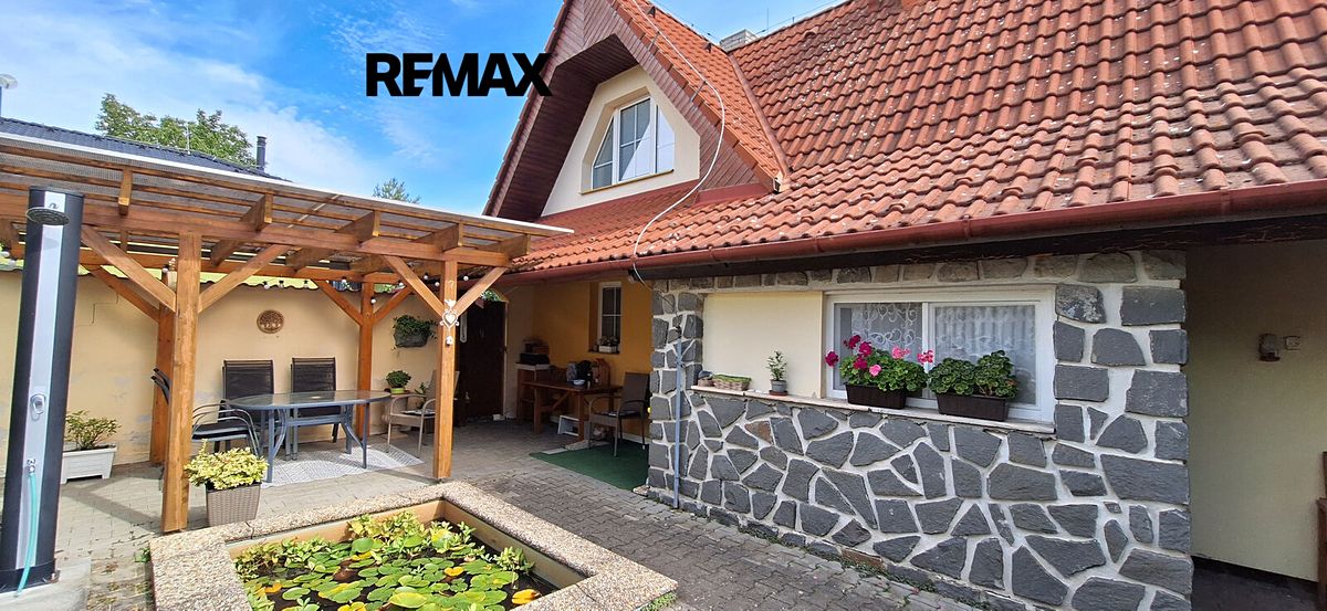 Prodej rodinného domu 92 m², pozemek 982 m² – fotografie 4