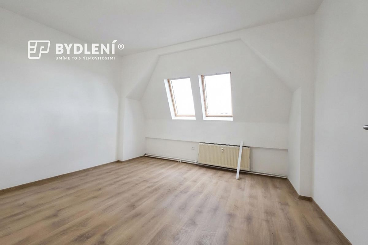Pronájem bytu 4+1 118 m² – fotografie 4