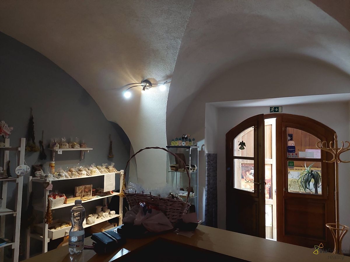 Pronájem obchodního prostoru 25 m² – fotografie 3