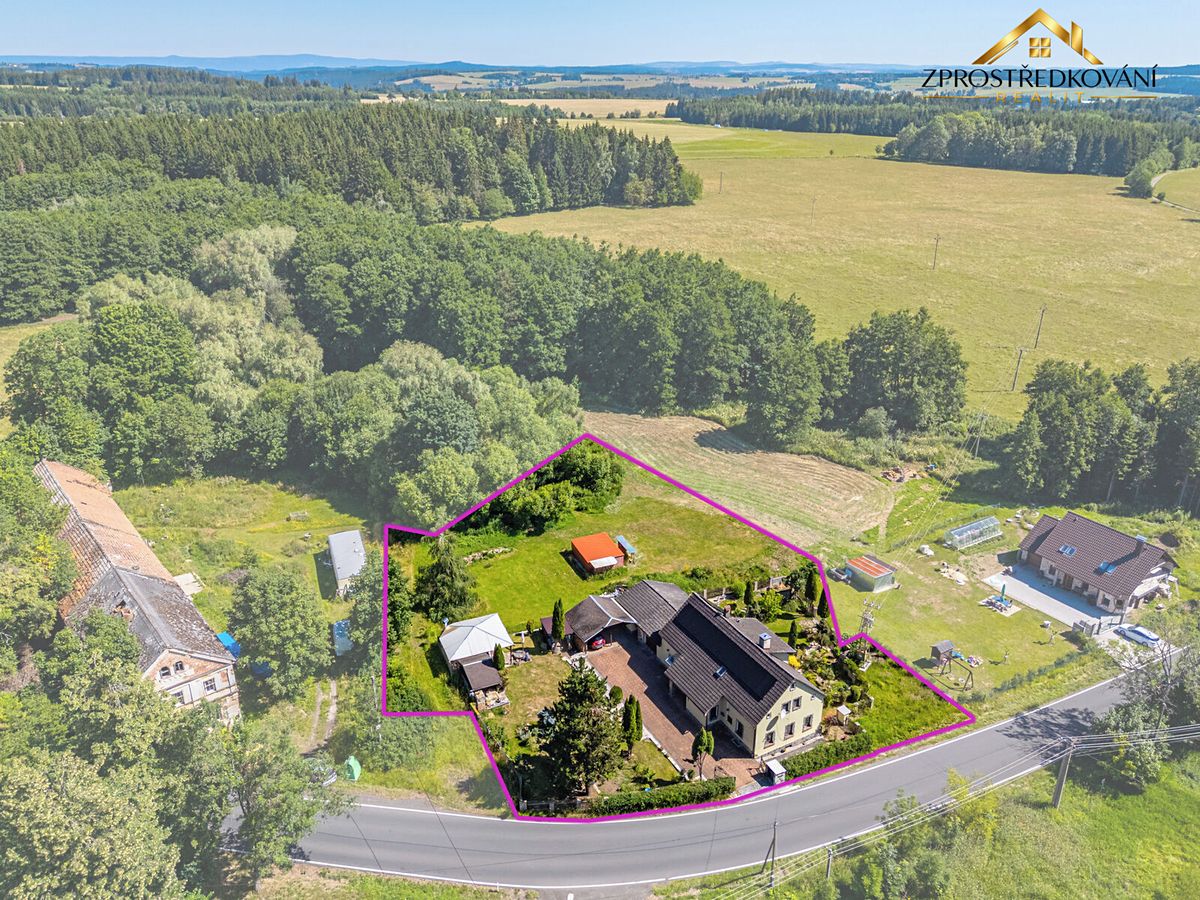 Prodej rodinného domu 258 m², pozemek 2807 m² – fotografie 2