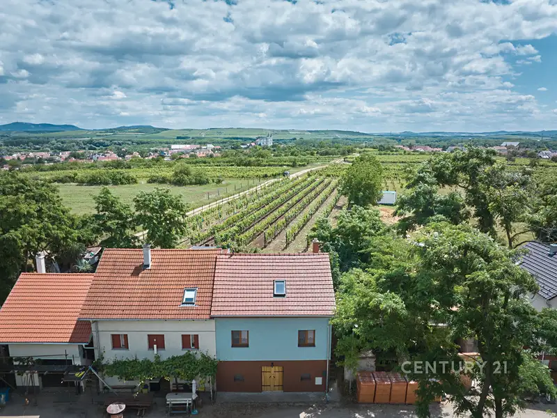 Prodej rodinného domu 75 m², pozemek 122 m², Drnholec – náhled fotky 1