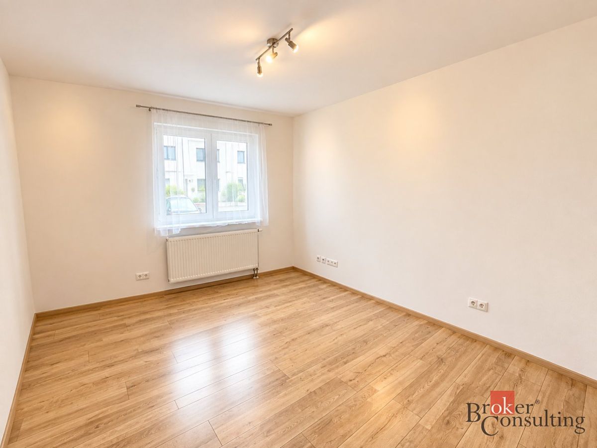 Pronájem bytu 3+kk 74 m² – fotografie 5