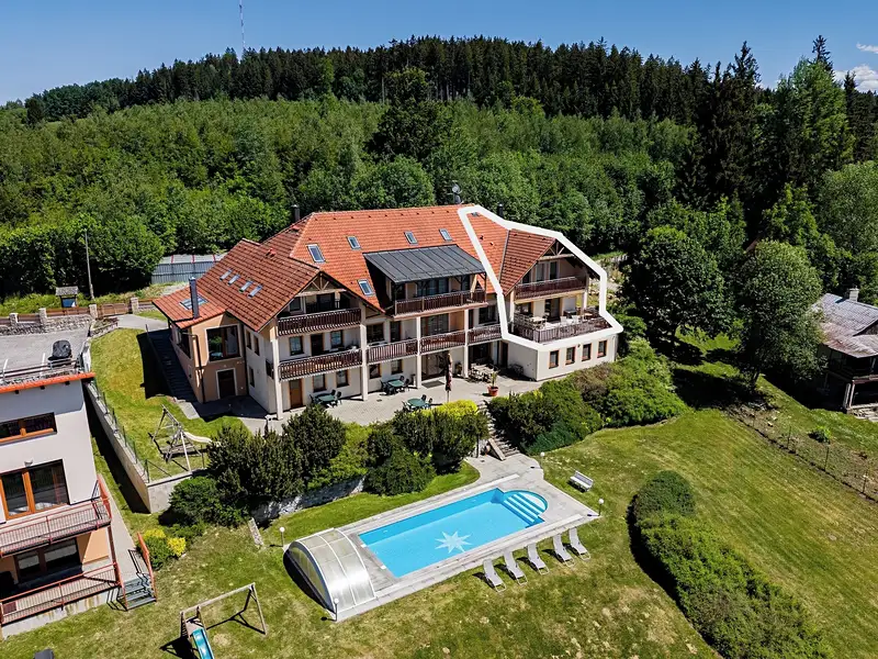 Prodej apartmánů 250 m², Černá v Pošumaví – náhled fotky 1
