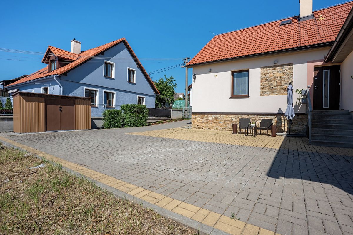 Prodej rodinného domu 105 m², pozemek 1117 m²